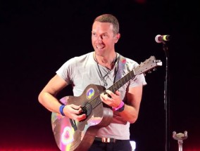 Coldplay Ticketmaster的销售导致粉丝“身体不适”，他们指出这是一个巨大的错误